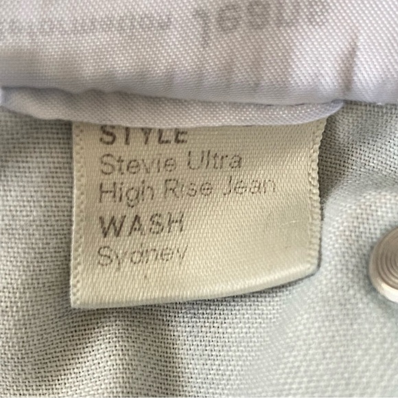 REFORMATION STEVIE ULTRA HIGH RISE SKINNY cropped BLUE JEANS - Picture 10 of 14